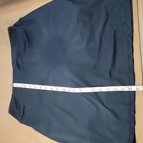 Willit SIze XL Navy Blue Golf, Tennis, Pickleball Skort, Gently Used Condition - Picture 6 of 11